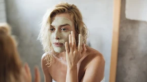 Prirodna maska vredi kao 10 skupih preparata: Briše sav umor sa lica - zablistaćete za 15 min!