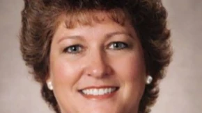 "Plakala sam i molila da nas pusti": Udala se iz ljubavi, a u Iranu proživela pakao koji je trajao 18 meseci