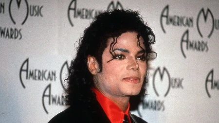 Lice joj je krio maskom kad je bila beba: Evo šta se danas dešava sa jedinom ćerkom Majkla Džeksona