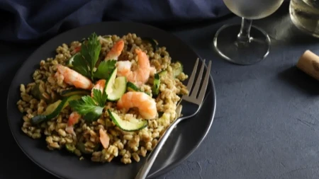 Jeftina, a radi bolje od dijeta: Zaboravljena žitarica danas je ponovo hit jer čisti creva i pomaže u regulisanju šećera