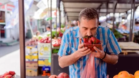 Lekari otkrili koliko jagoda smete da pojedete nedeljno: Ako imate ovu dijagnozu nikako ih ne unosite