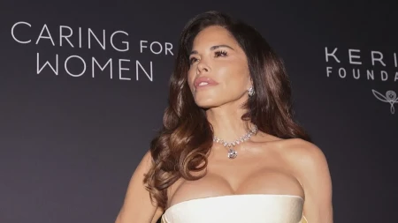 Nema glamura, nema veštačkih trepavica, nema šljokica, ali ipak sve skupo: Loren Sančez u kačketu od 550 evra, a tek torbica koliko joj košta