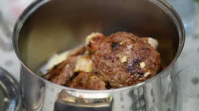 Ostalo vam je mesa od roštilja? Evo posle koliko dana više nije za jelo!