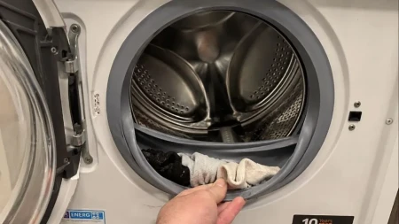 Istina je i ne, niste ludi: Otvorite vrata i pogledajte ovaj deo - šokiraće vas!