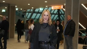 Ko stoji iza glasa koji daje najsarkastičnije komentare? Ko je komentatorka Evrovizije, Duška Vučinić?