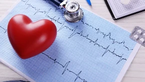 Visoke temperature posebno pogađaju srce: Kardiolog upozorava da preskakanje, aritmije i ubrzan puls mogu ukazati na ozbiljan problem