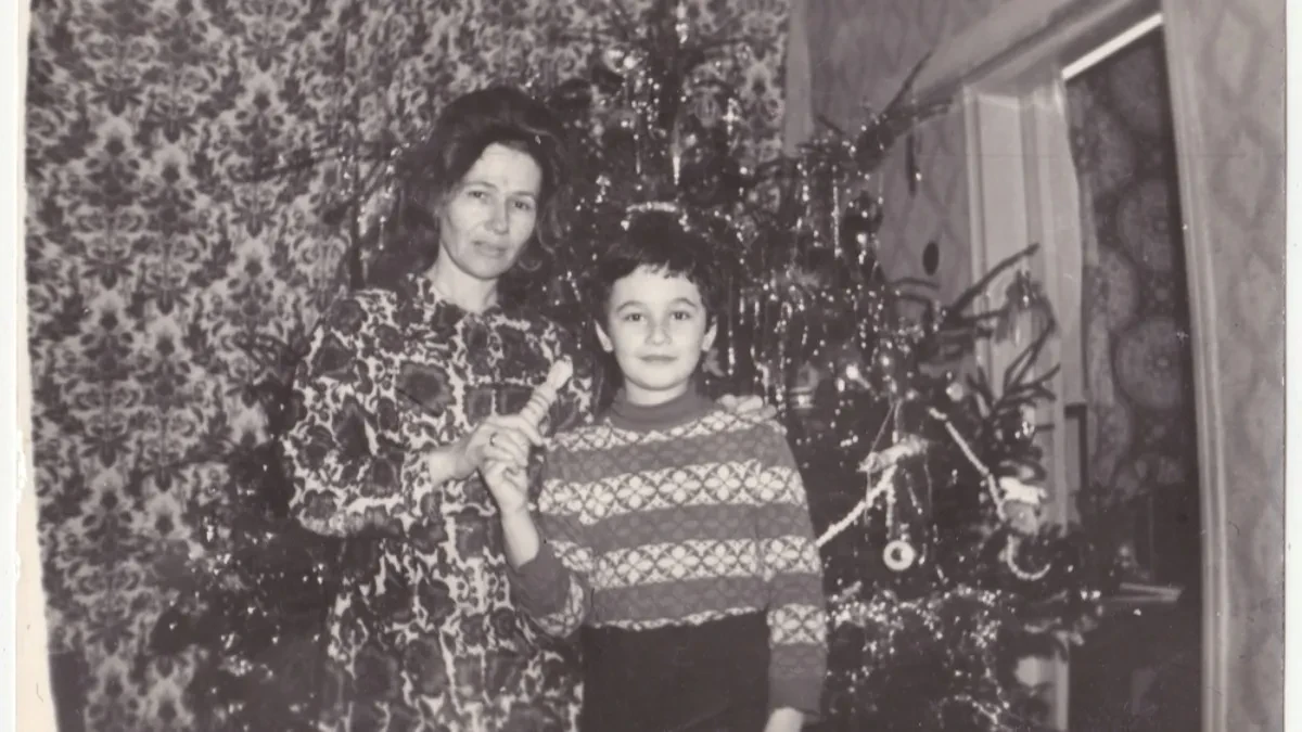 Stefanova jeziva ispovest: Sa 9 godina majka me ispisala iz škole, ofarbala i naterala da puzim - sve zbog ovoga!