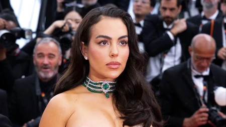 Bez filtera i doterivanja fotki: Georgina Rodrigez u mini bikiniju pokazala "višak"