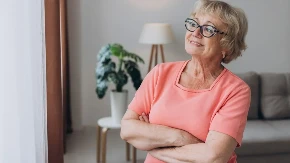 Svekrva okačila sliku bivše snajke u dnevnu sobu: Ono što je usledilo šokiralo je sve