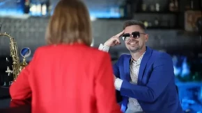 Au, šta bre rade ovi, izvrte vas očas posla, ali ima rešenja i za to: Kako raskrinkati manipulatore u nekoliko koraka