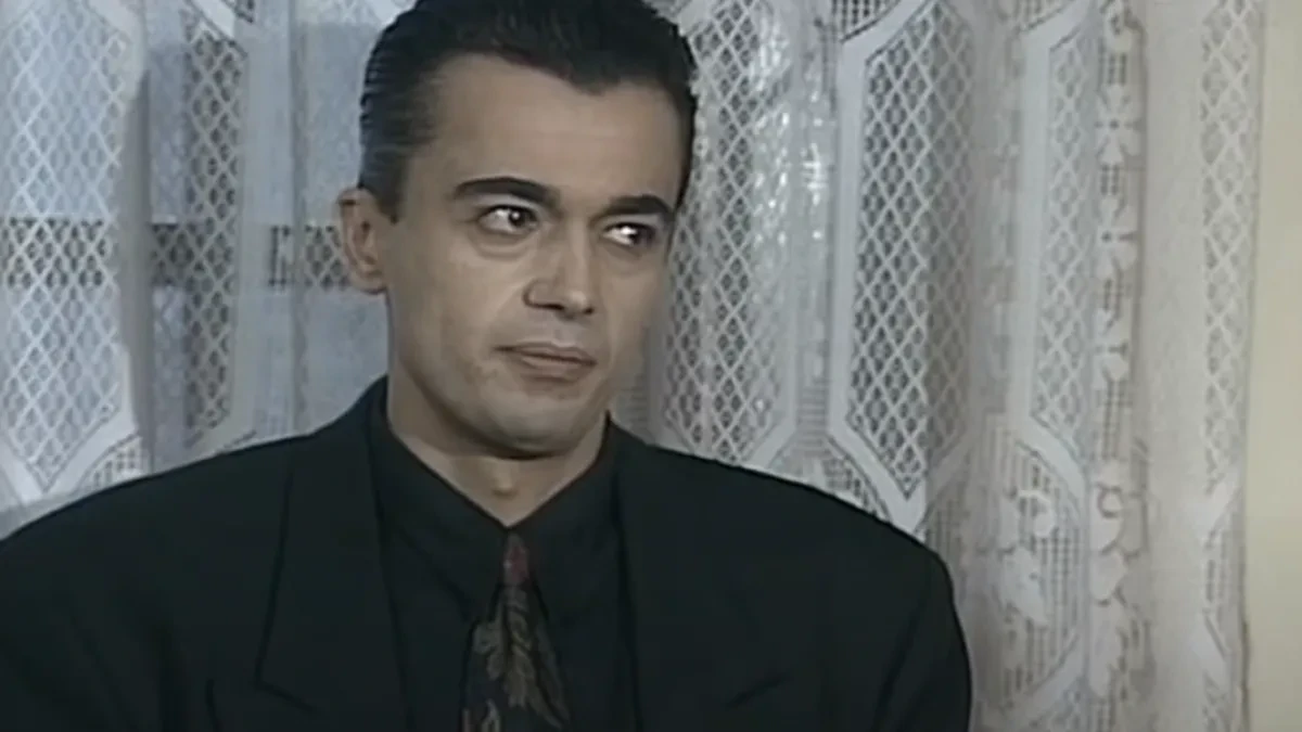 Zaludeo je sve žene u Srbiji, a onda se povukao, pustio kosu i neprepoznatljiv je: Evo gde je i kako danas izgleda Roki iz "Srećnih ljudi"