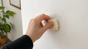 Čišćenje zida hlebom?! Trikovi za skidanje fleka koji će vam olakšati održavanje kuće