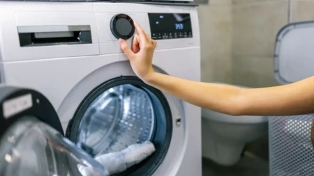 Zaboravljene opcije na veš mašini: Verovatno ih retko koristite, a bukvalno su spas