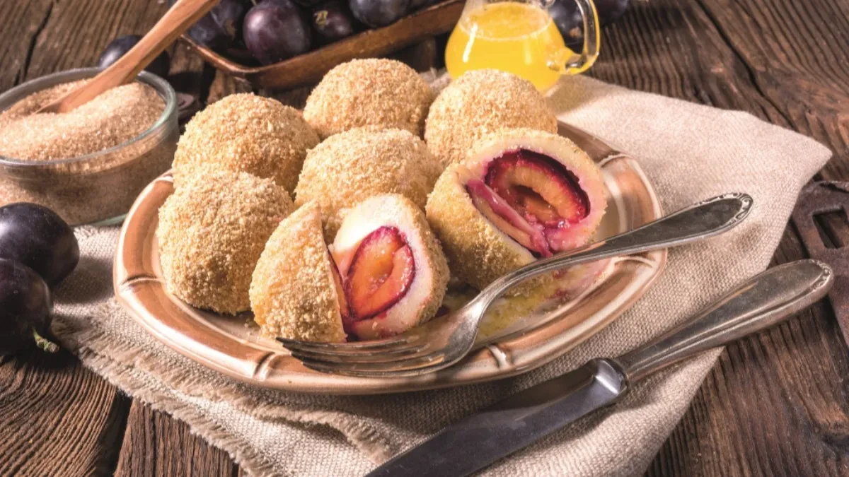 Gomboce sa šljivama: Recept sa salaša iz okoline Sombora - knedle ne pucaju, a šljive čvrste i pune soka