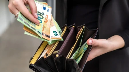 Pare ležu na račun do 6. septembra: Ova 3 znaka horoskopa čeka finansijski bum!