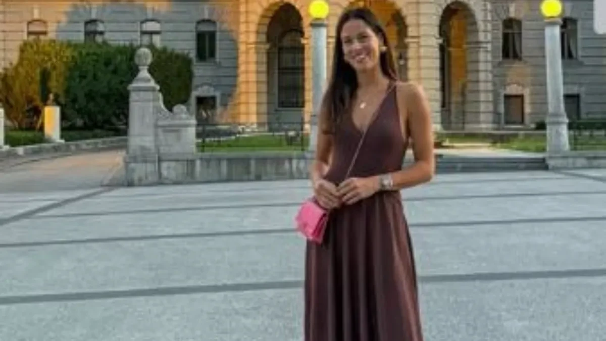 Ana Ivanović objavila retke porodične fotografije: Svi komentarišu brata Miloša, a njen stajling je posebna priča