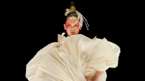 Japanska moda je hit, ali stavrno hit, 'ajde i vi da procenite: Bruji se o Nedelji mode u Tokiju, ovo je moda sa modernim zaokretom