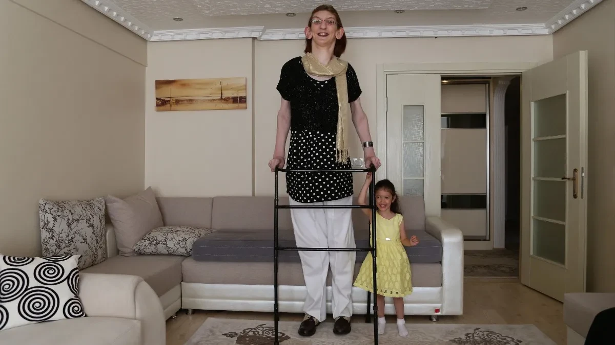 Ima 215 cm i doktori su mislili da znaju od čega raste: DNK analiza ih je zapanjila!