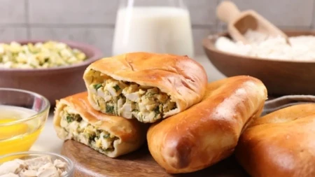 Ruske piroške za koje ćete se otimati: Sastojci koštaju ispod 300 dinara!