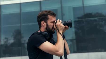 ,,Nemam ja to. Nemam ja nikoga": Od priče fotografa iz Srbije zastaje knedla u grlu