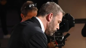 Ostao bez oba roditelja u par meseci: Glumac otkrio šta je pronašao nakon tragičnog gubitka
