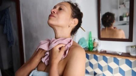 Peškiri vam grebu kožu kao šmirgla? Zbog ovih 7 grešaka u pranju su tvrdi i smrde