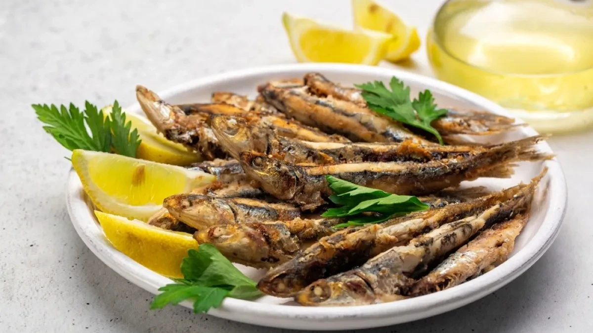 Ljudi koji redovno jedu ovu ribu imaju manji rizik od prerane smrti: Jeftina je, a puna omega-3, kalcijuma i selena