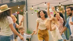 Dnevni horoskop za ponedeljak, 7. septembar: Lav blista, a Blizance očekuje neočekivana poruka